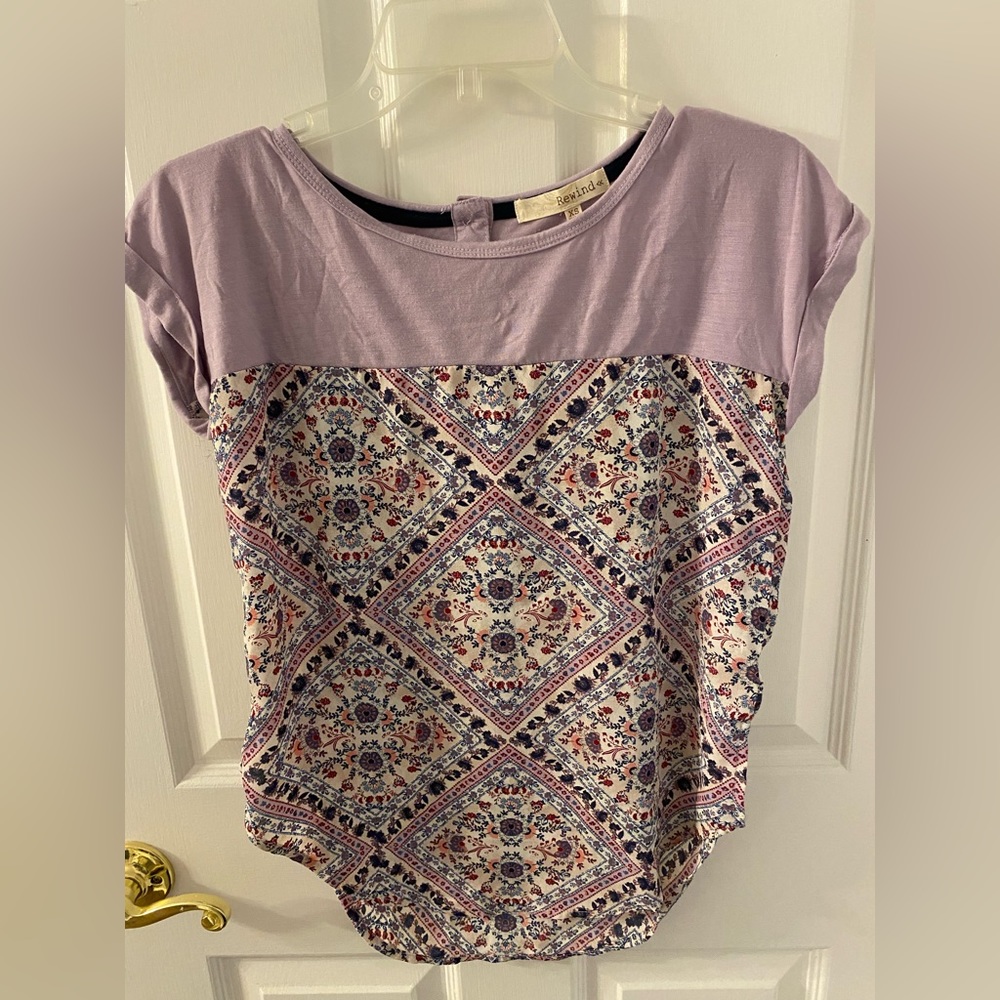 Purple flowy blouse, size xs